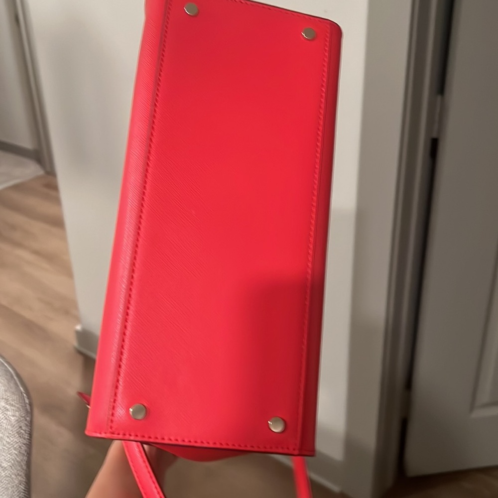 BRAND NEW Kate Spade Medium Satchel - Picture 3 of 4